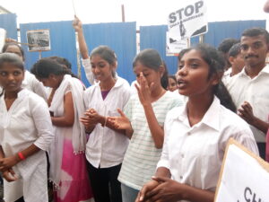 AMBEDKAR COLLEGE - EDUCATION AWARENESS PROGRAMME & STREET PLAY AT BASTHI 07-02-2018 (18)