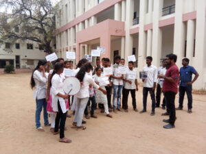 AMBEDKAR COLLEGE - EDUCATION AWARENESS PROGRAMME & STREET PLAY AT BASTHI 07-02-2018 (7)